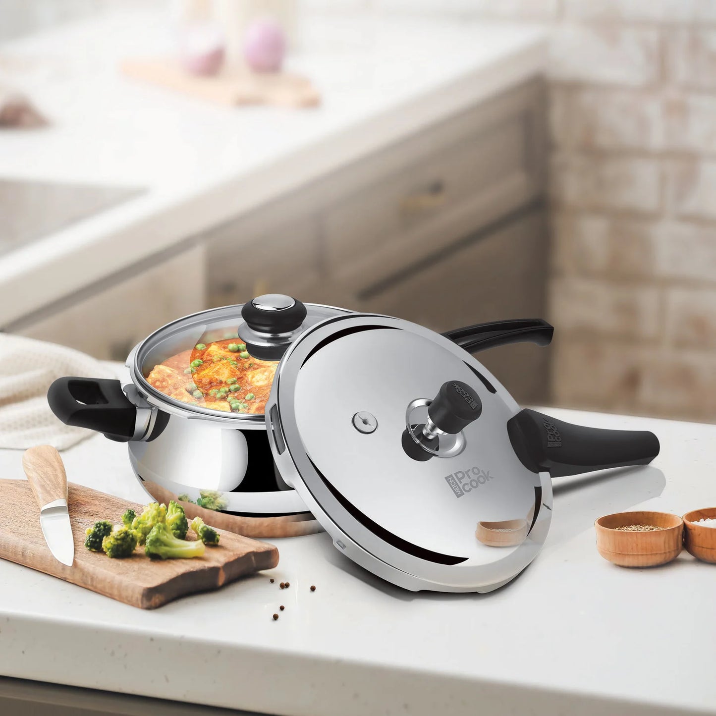 PROCOOK BY MILTON Triply Pressure Cooker Outer Lid Curve | Additional Glass Lid