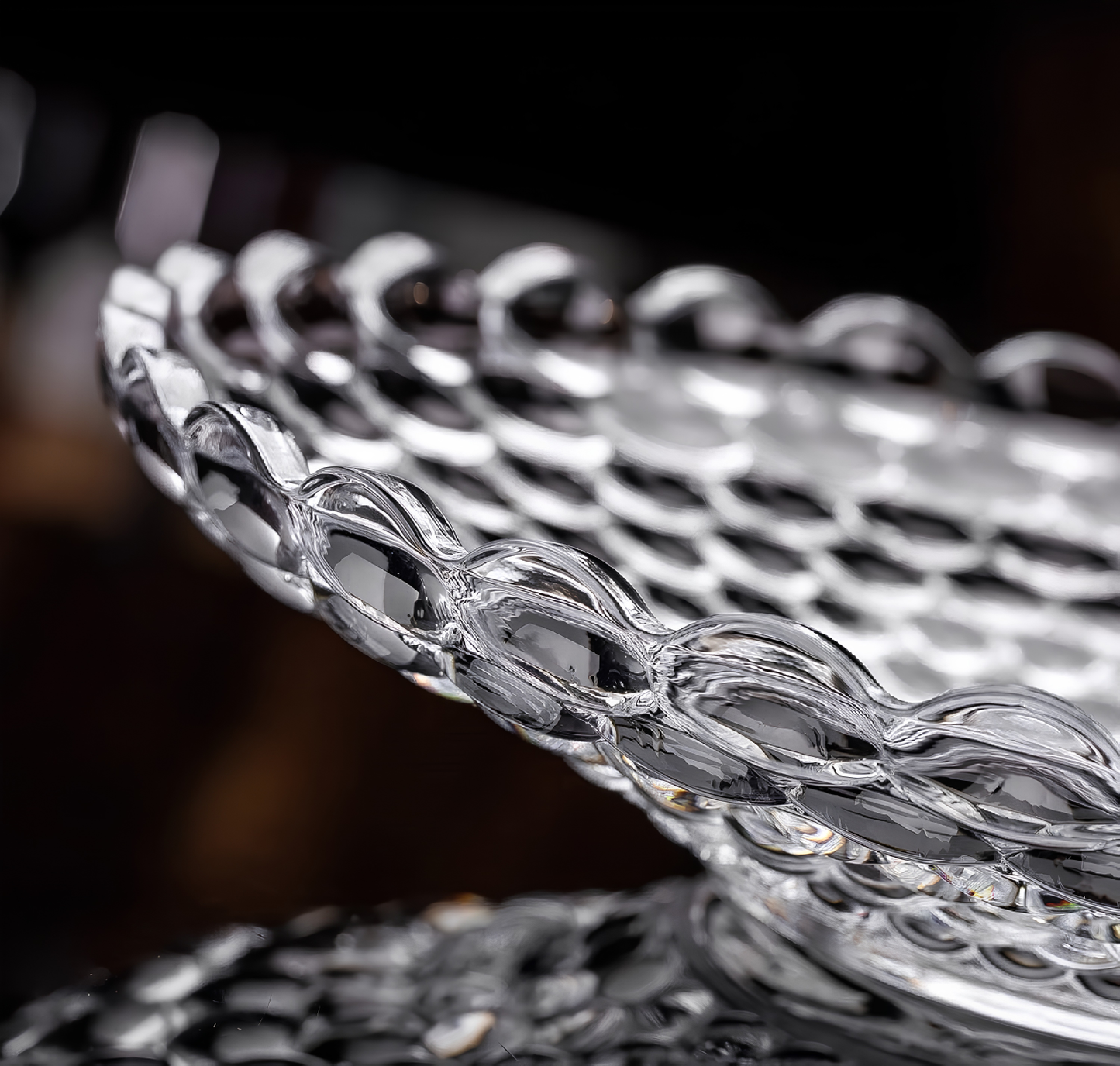 HILUXE Cassini Glass Fruit Bowl Plate for Dining Table | Classic Bubble Design | Dry Fruit Chocolate Tray Crystal Decoration Serving Bowl |Dessert Plate | For Home, Party, Restaurant, Hotels | Gifting